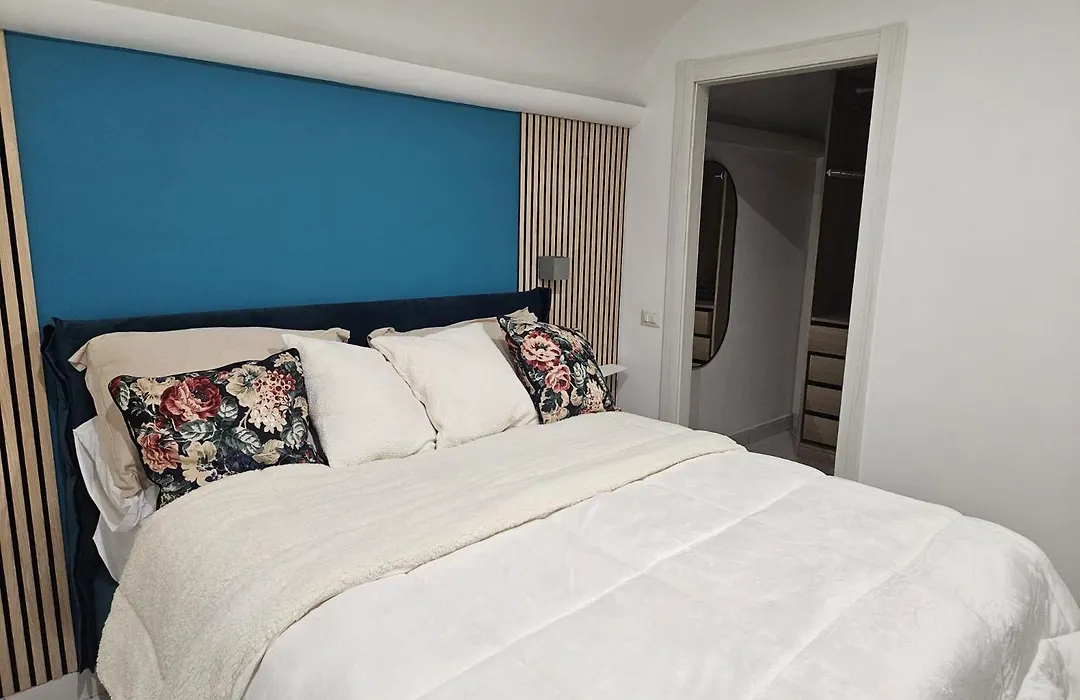 Mergellina Luxury Rooms-1
